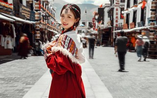 西藏旅游攻略10天跟團(tuán)要花多少錢？拉薩十天報(bào)團(tuán)需要好多錢？