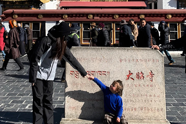 西藏林芝適合帶小孩去旅游嗎
